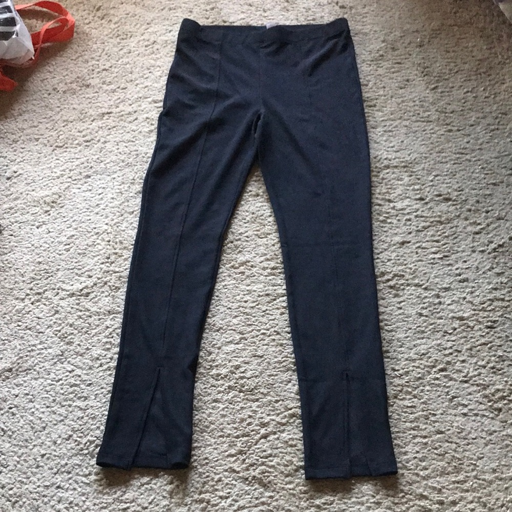 Black pant with SpIits
